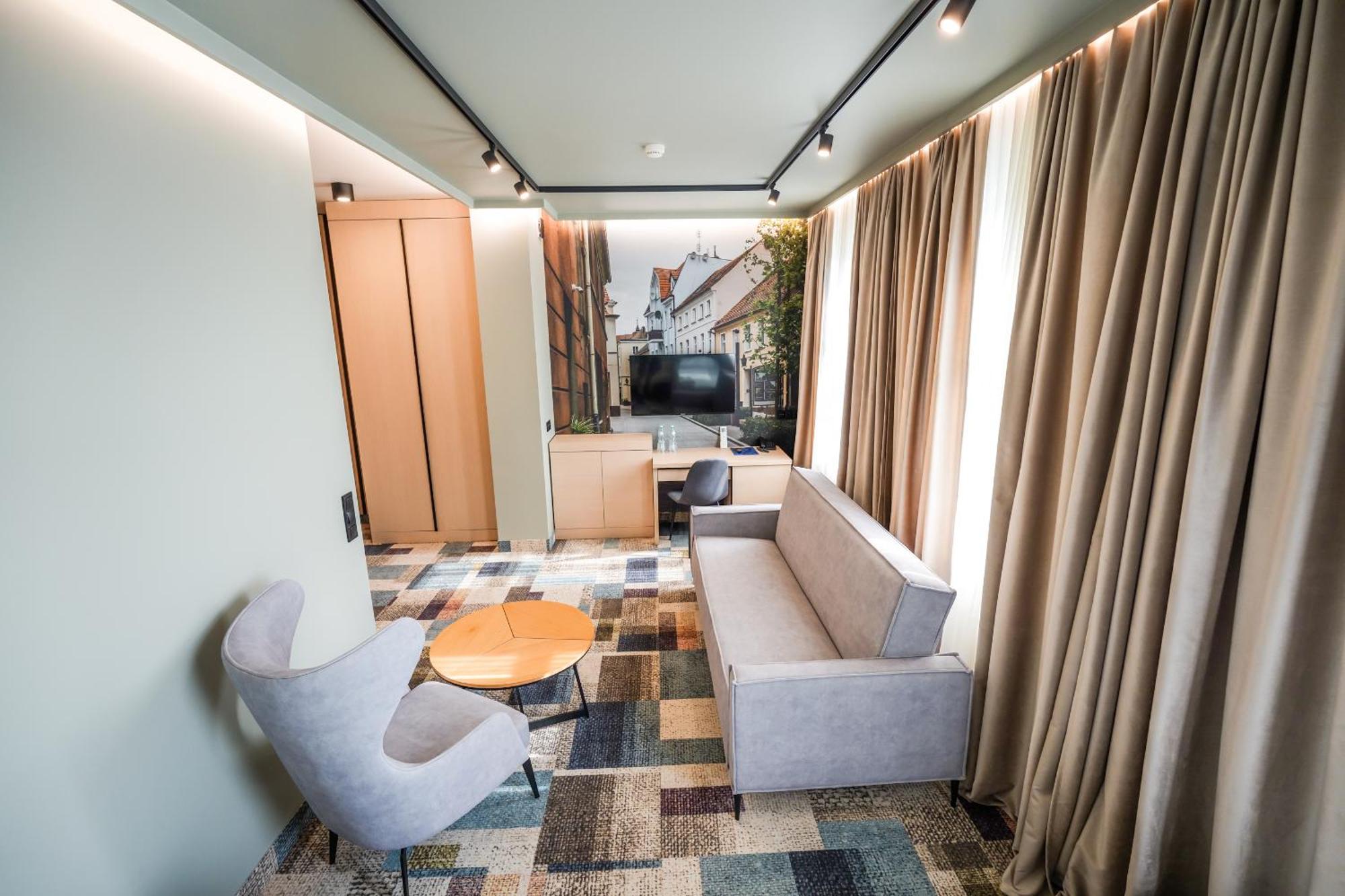 Hotell Jarota Jarocin